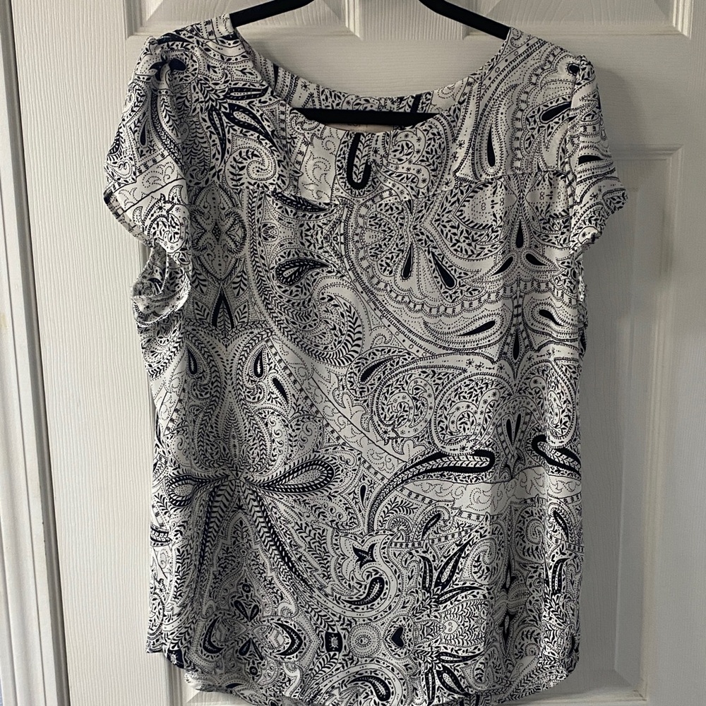 LOFT Black and White Paisley Blouse